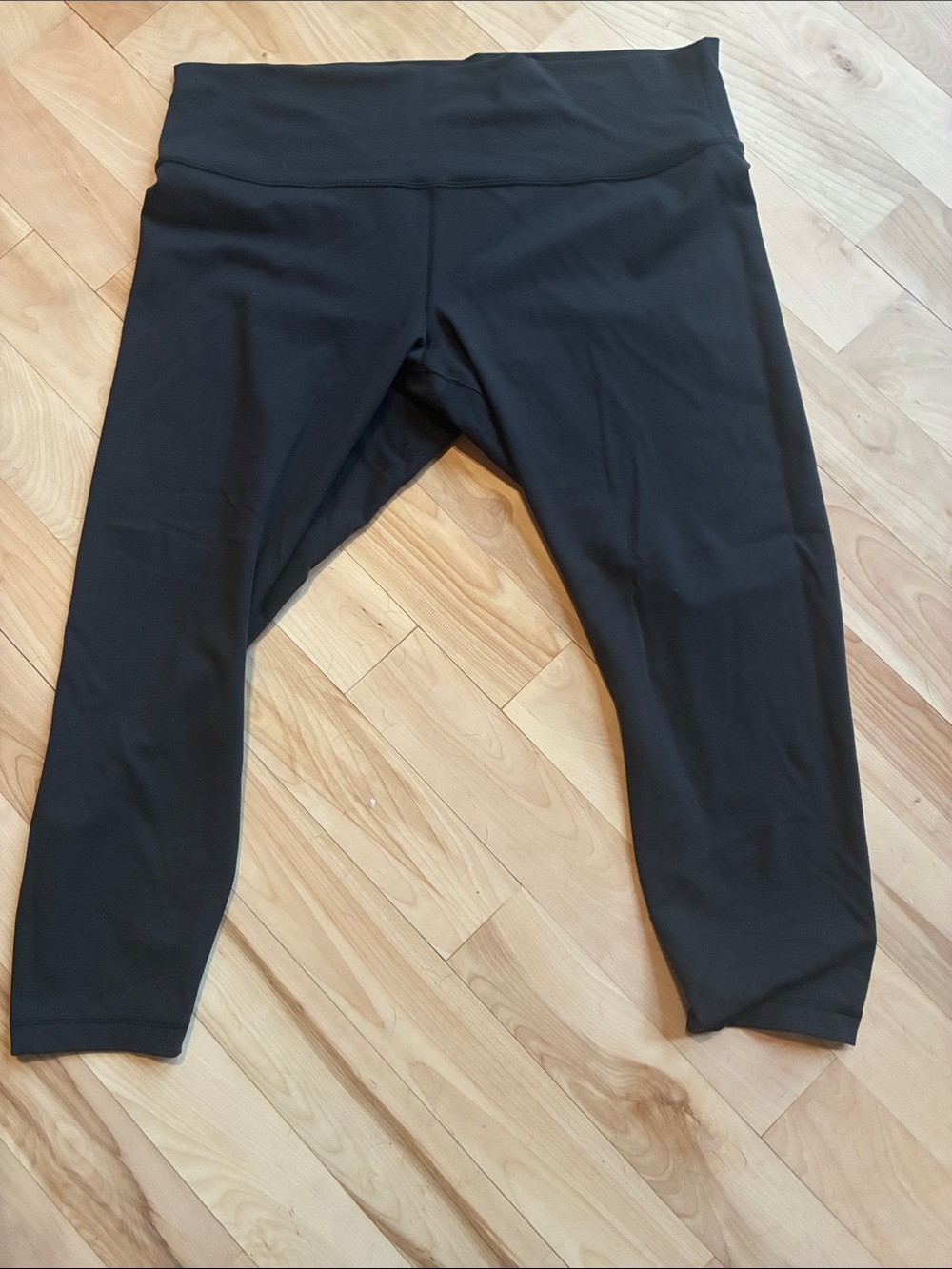 Lululemon  Capri Leggings Size 20